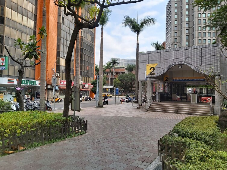 From Taipei: Pinglin Tea Culture & Maokong Day Tour with Gondola Ride
