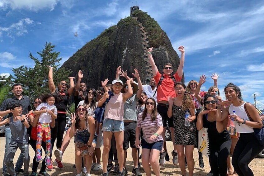 Day Trip To Guatapé with ,Breakfast, Lunch and Boat Ride