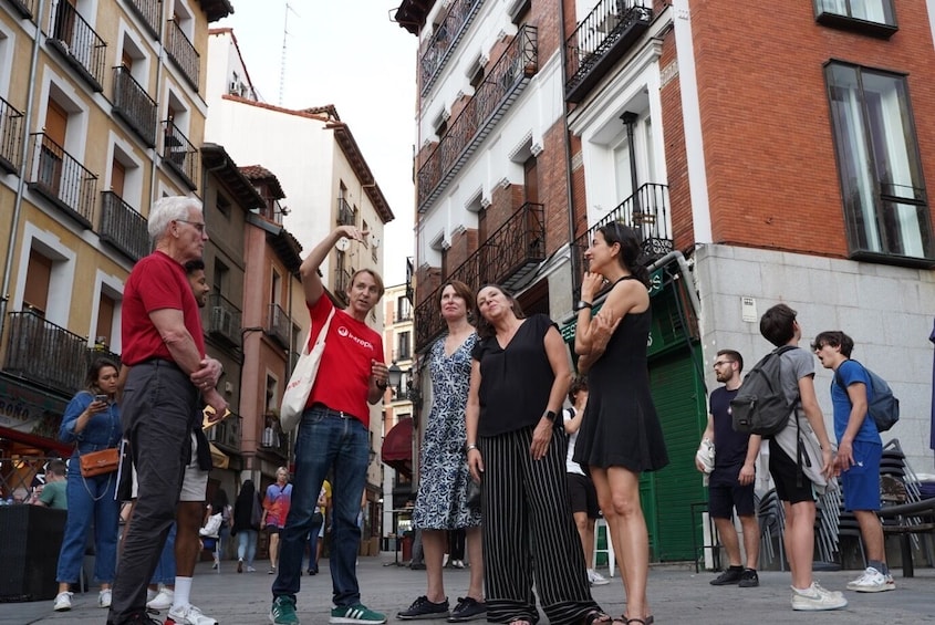 Evening Madrid Tapas & Wine Adventure with a Local