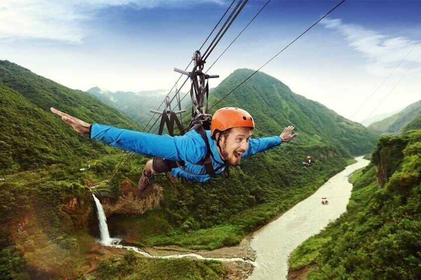 Adventure From Volcanoes to Rainforest. Your Customizable Journey