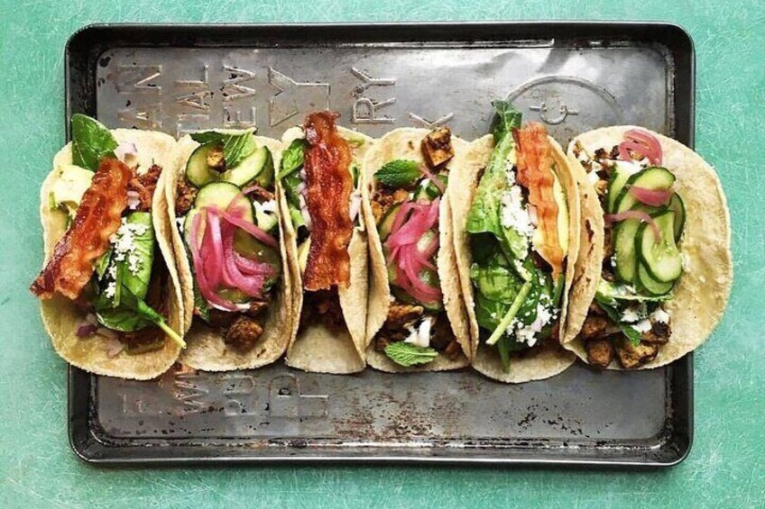 La Roma Authentic Taco Tour