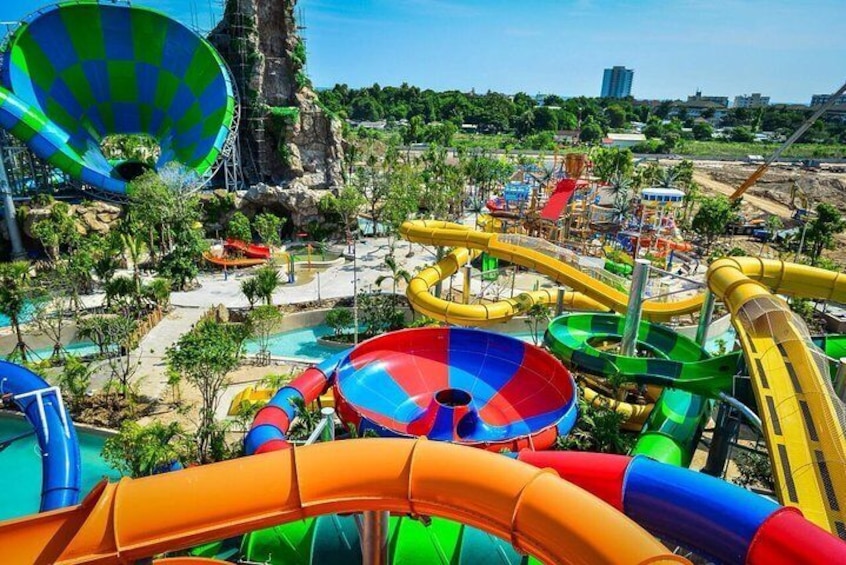 Vana Nava Waterpark Hua Hin Day Ticket include Towel and Locker