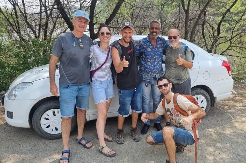 Udaipur sightseeing by tuk tuk or car