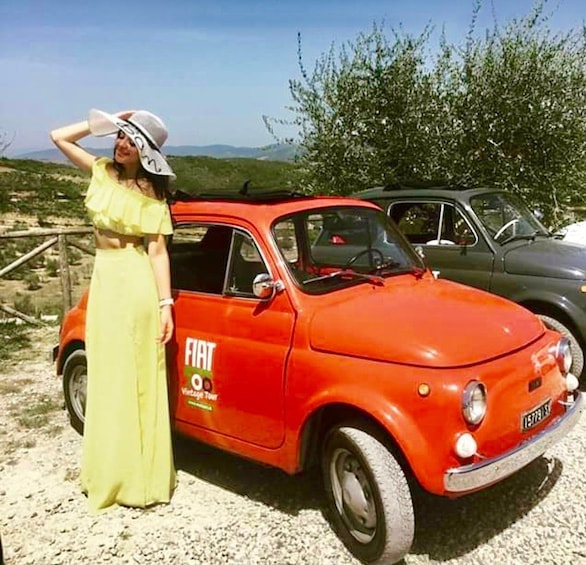 Vintage Fiat 500 Tuscany Drive with Winery Lunch