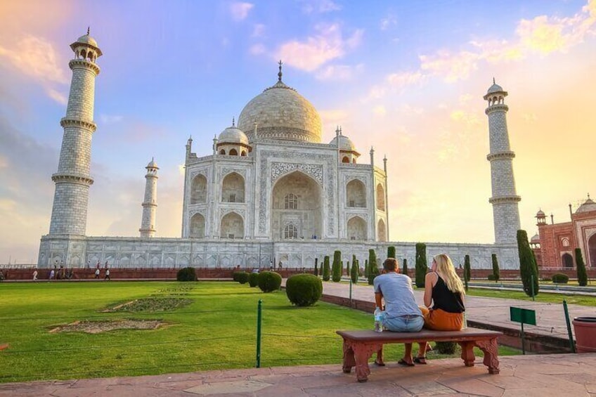 Taj Mahal Cover Image