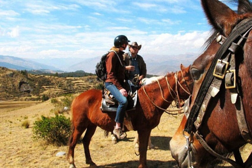 Horseriding Templo de la Luna Cusco Peru