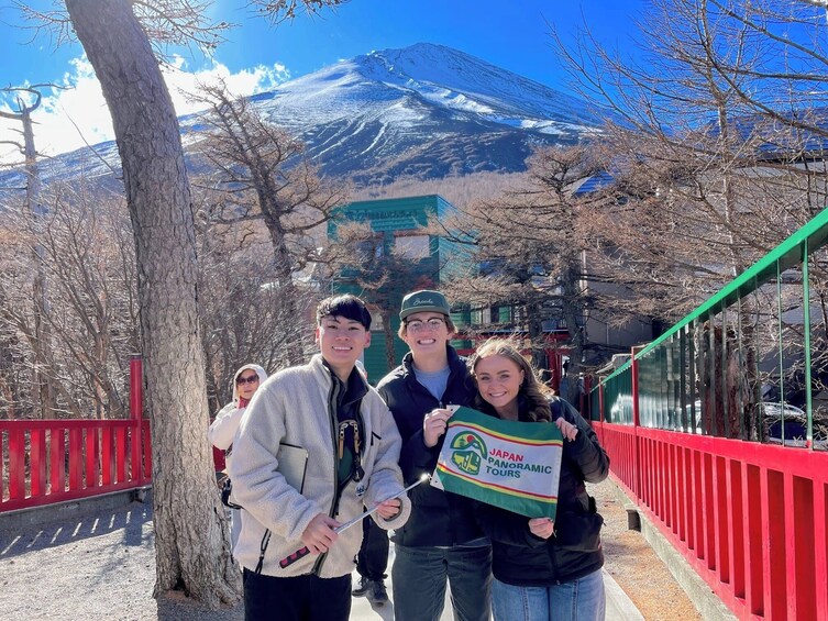 Mt Fuji and Hakone 1-Day Tour Return by Bullet Train