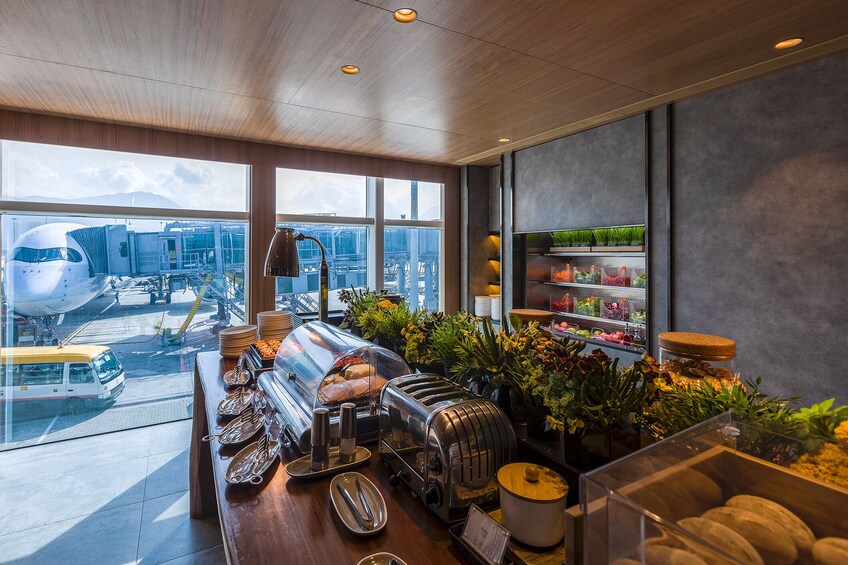 Plaza Premium Lounge at Hong Kong International Airport (HKG)