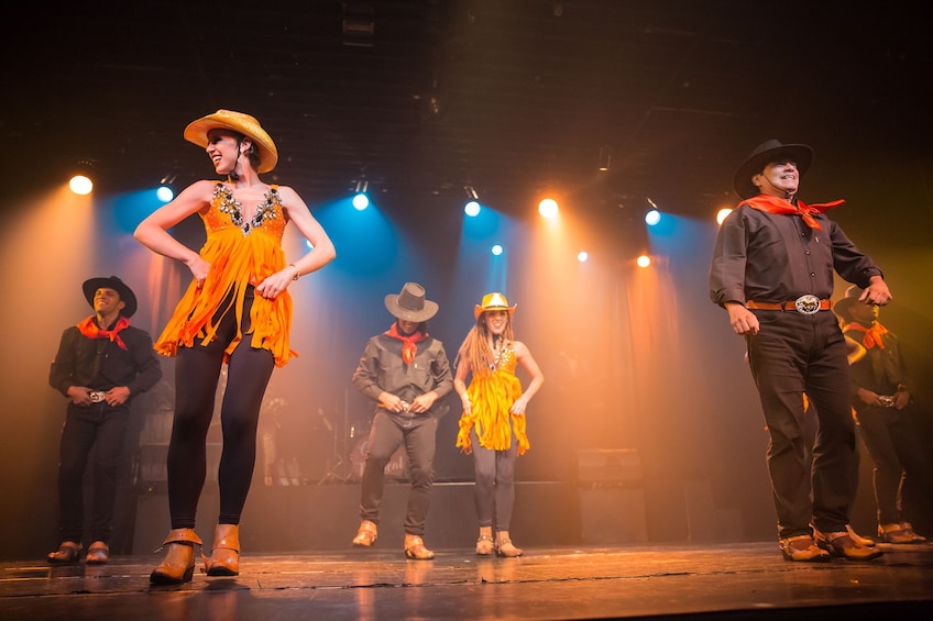 Ginga Tropical Brazilian Dance Show