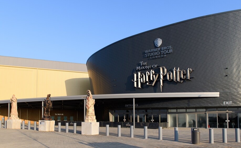 Harry Potter Warner Bros. Studio Tour with Transport from Central London