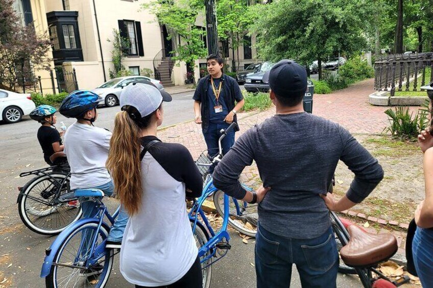 Bike Tour at Mercer Williams House, site of the events of Midnight in the Garden of Good and Evil!