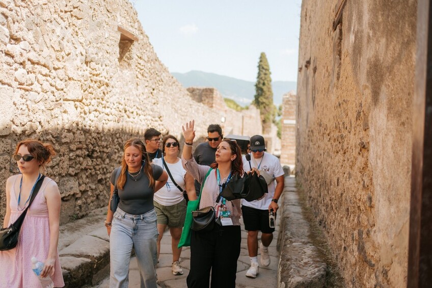 Early Entry Pompeii Tour & Amalfi Coast Day Trip from Rome