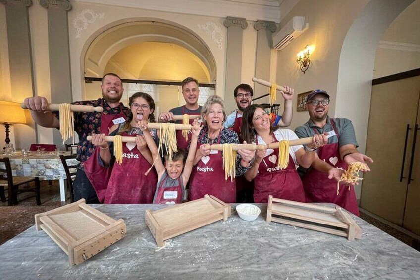 Pastamania - Florence Pasta Making Class 