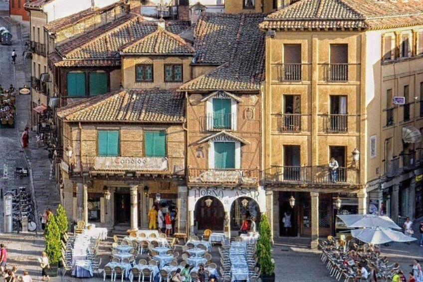 Segovia Private Walking Tour with Professional Guide