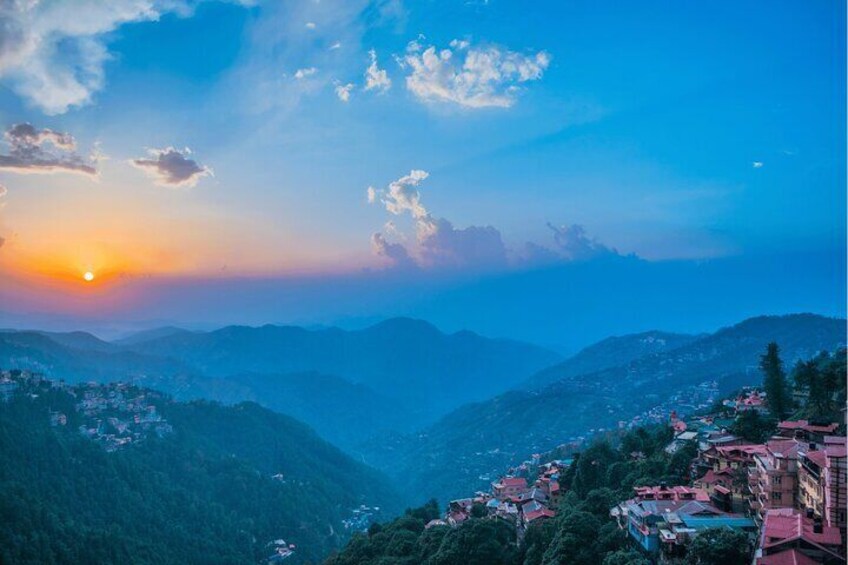 Discover Colonial Trails of Shimla 2 Hours Guided Walking Tour
