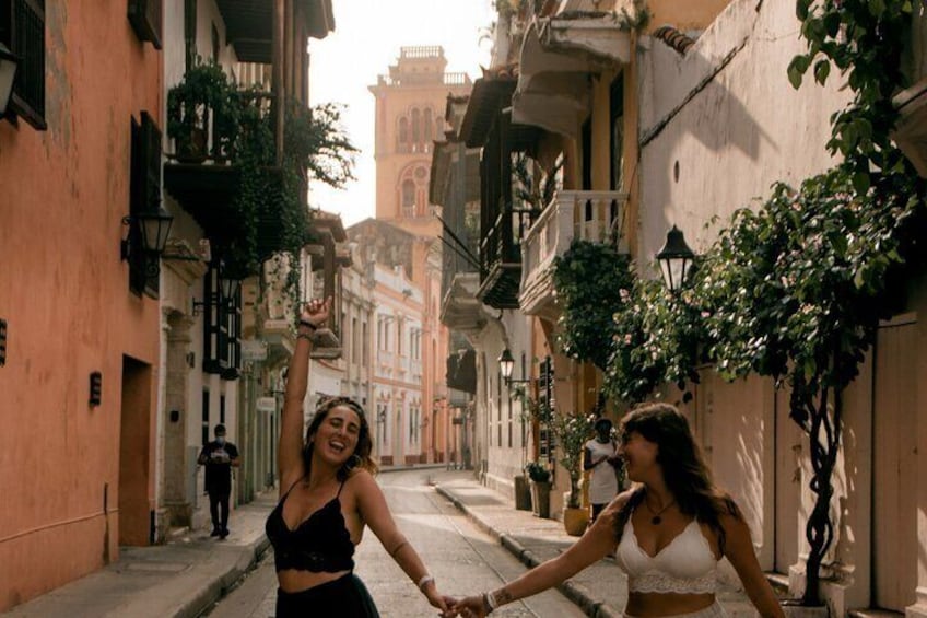 Walled City, San Felipe Castle & Popa Convent Cartagena City Tour