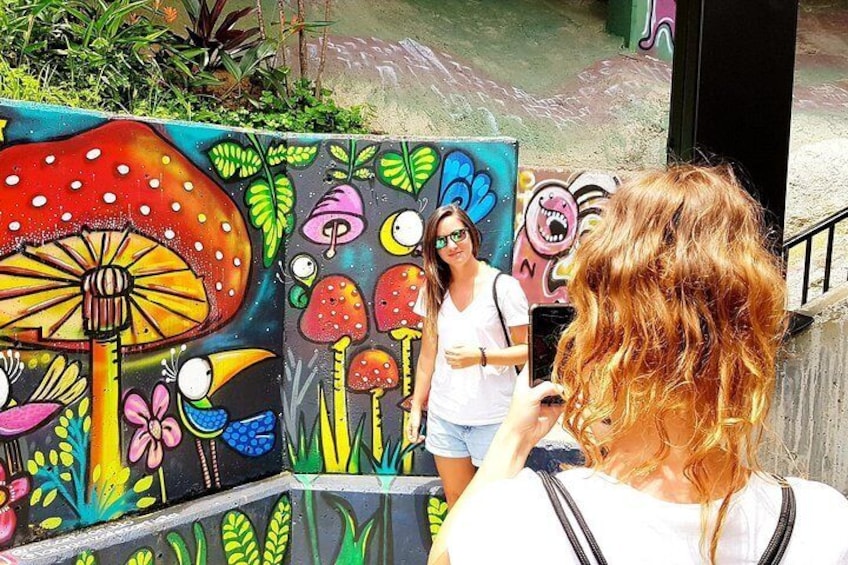 Comuna 13 Graffiti Tour By Locals