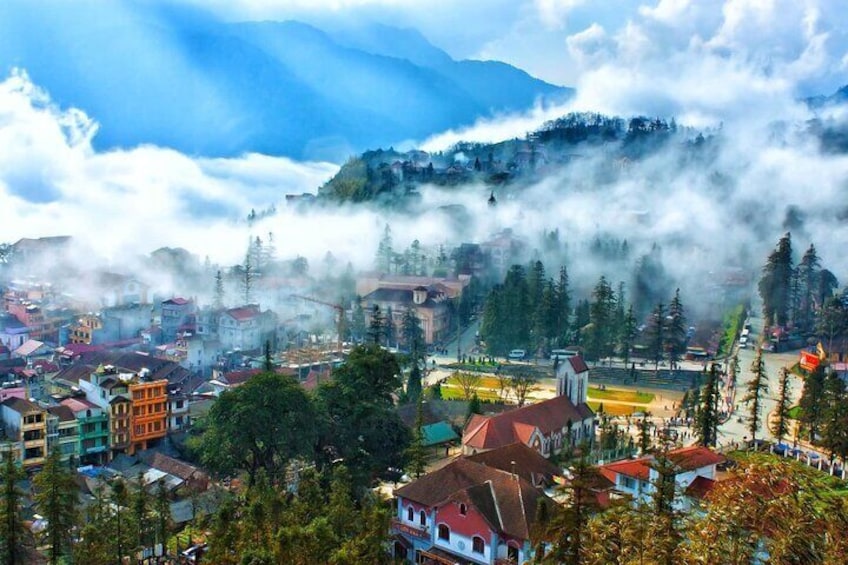 Hanoi to Sapa 2 Days Tour by Express Bus and Hotel Overnight