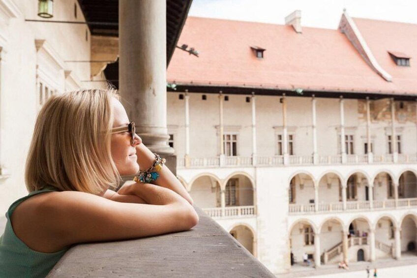 Krakow Skip The Line Wawel Castle and Cathedral Private Guided Tour