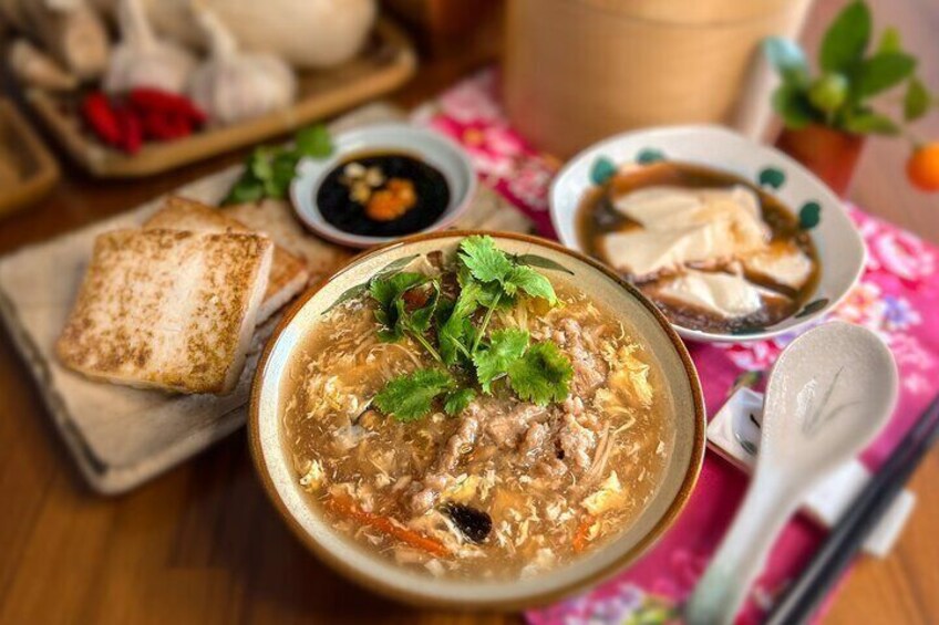 Turnip cake, Pork thick soup, Tofu pudding. Taiwan Traditional Light Meals Experience-C (Taipei Cooking Class)