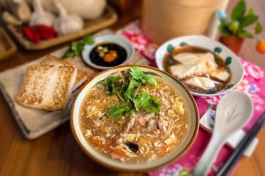 Turnip cake, Pork thick soup, Tofu pudding. Taiwan Traditional Light Meals Experience-C (Taipei Cooking Class)