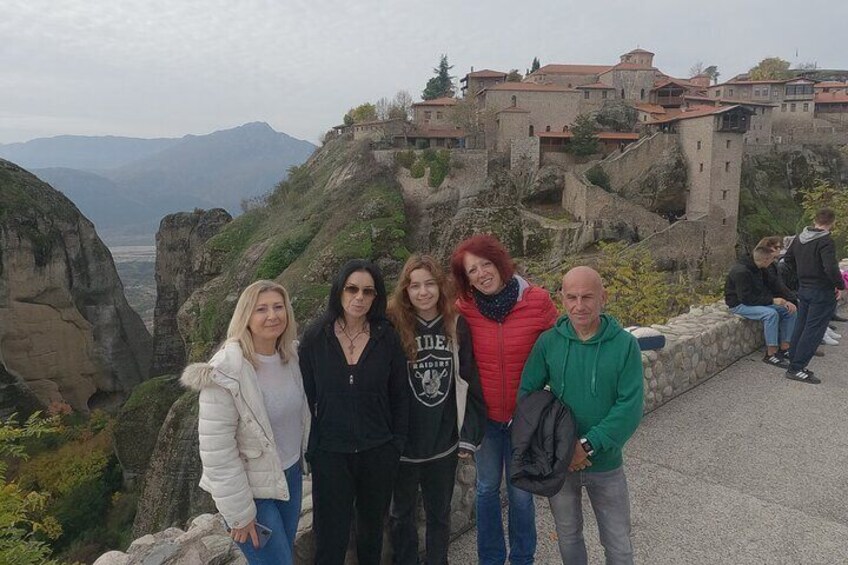 Guided all day tour to Meteora rocks & Monasteries
