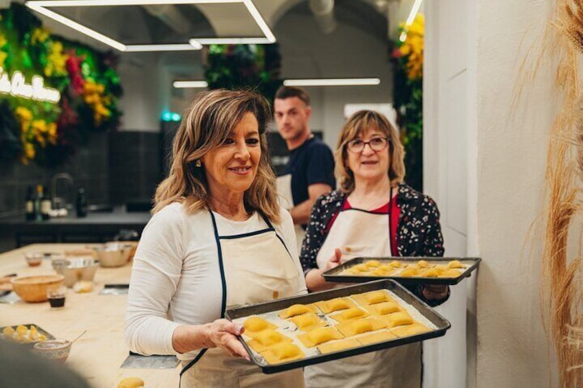 Pasta Cooking Class: Mastering Nonna's Recipes