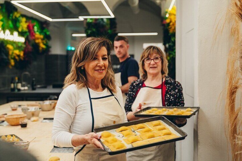 Pasta Cooking Class: Mastering Nonna's Recipes