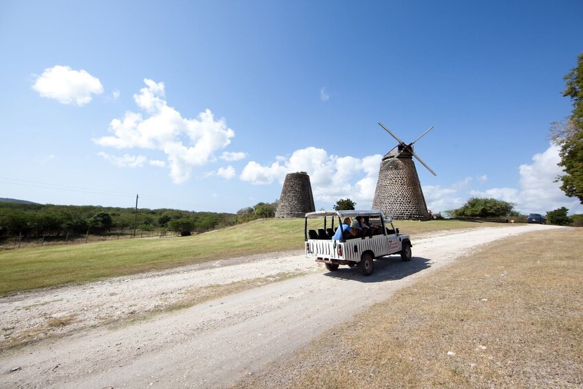 4x4 Jeep Adventure, Stingray City and Plantation Experience