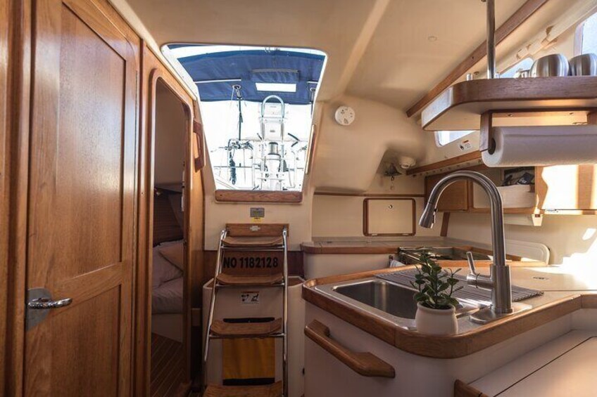 Private Charleston Harbor Cruise on a Sailboat