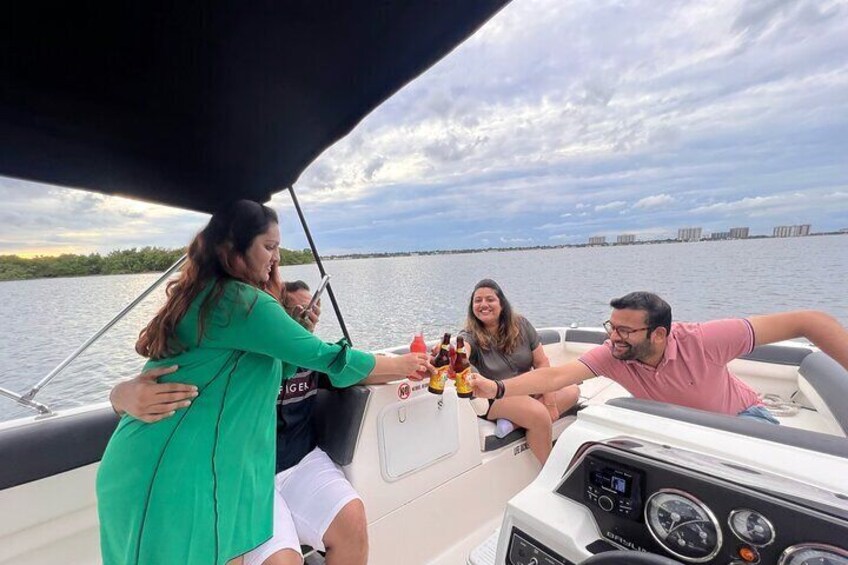 Boat Tour Adventure in Miami: Celeb Homes, Snorkeling Fun & more!