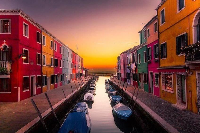 Luxury Murano & Burano Boat Tour