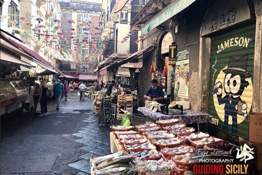 Walking Tour Catania - discovering the city of lava