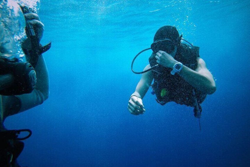 Maafushi: Discover Scuba Diving in Maldives (for Beginners)