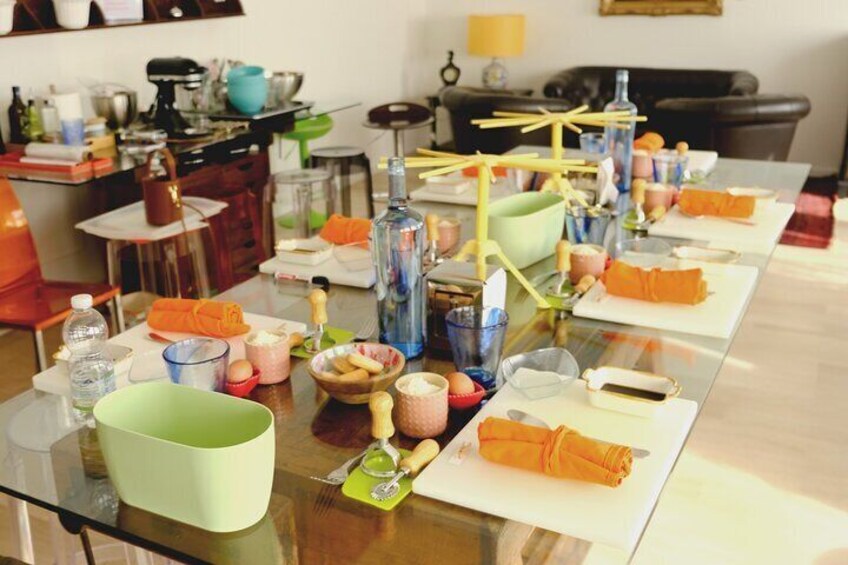 Milan-The secrets to learn fresh pasta and tiramisù