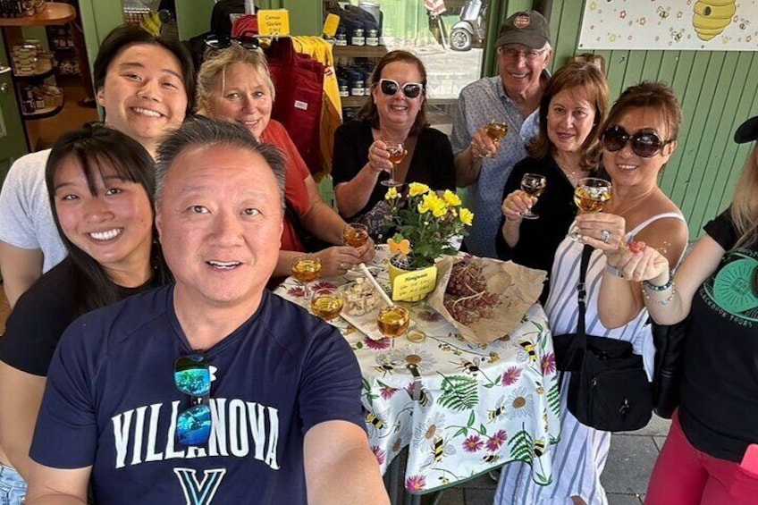 Lunch Like a Local: Munich's ORIGINAL Viktualienmarkt Food Tour