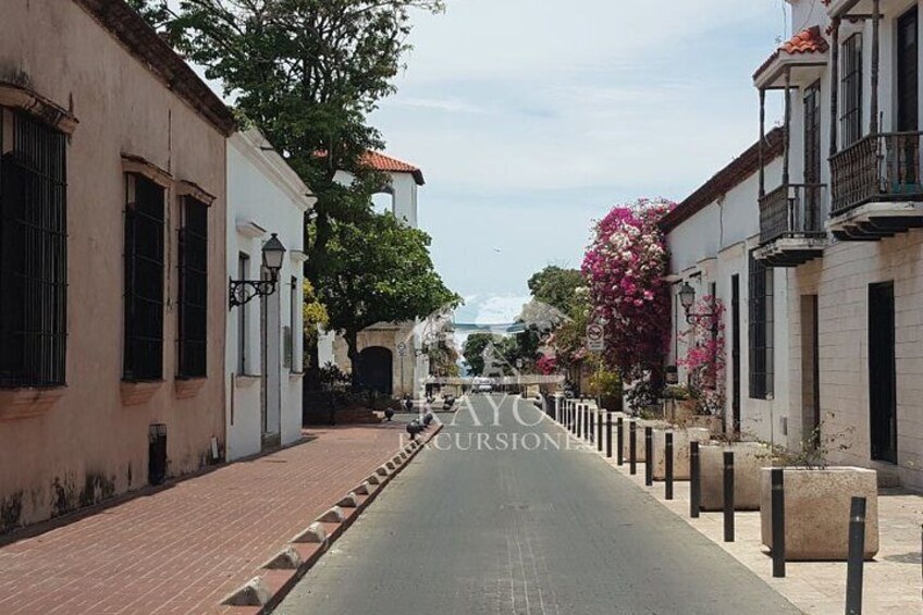 Colonial city