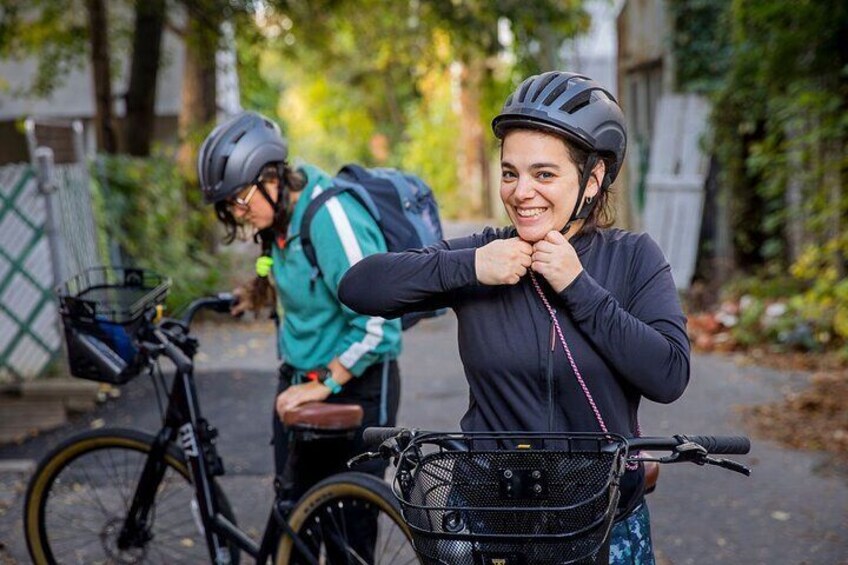 Bike / E-bike tour : Plateau, Mile-End, Jean-Talon Market by Fitz