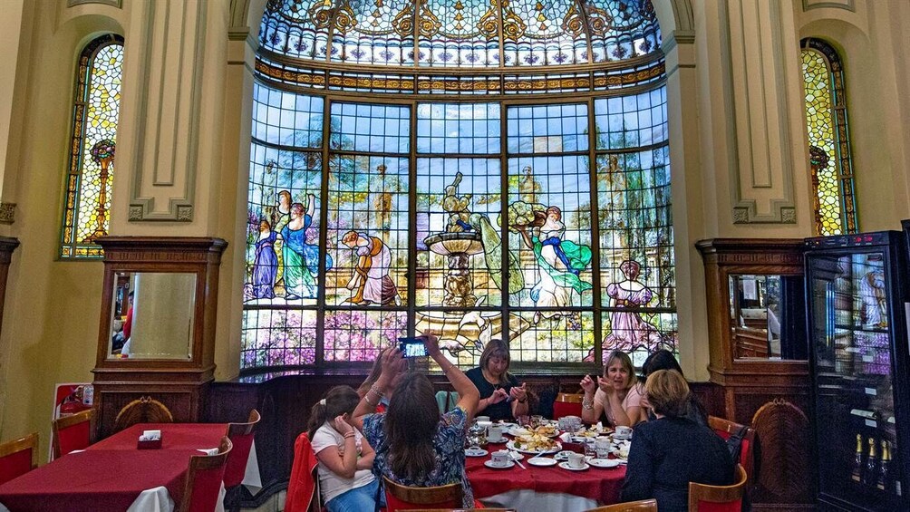 Milonga & Tango Tour