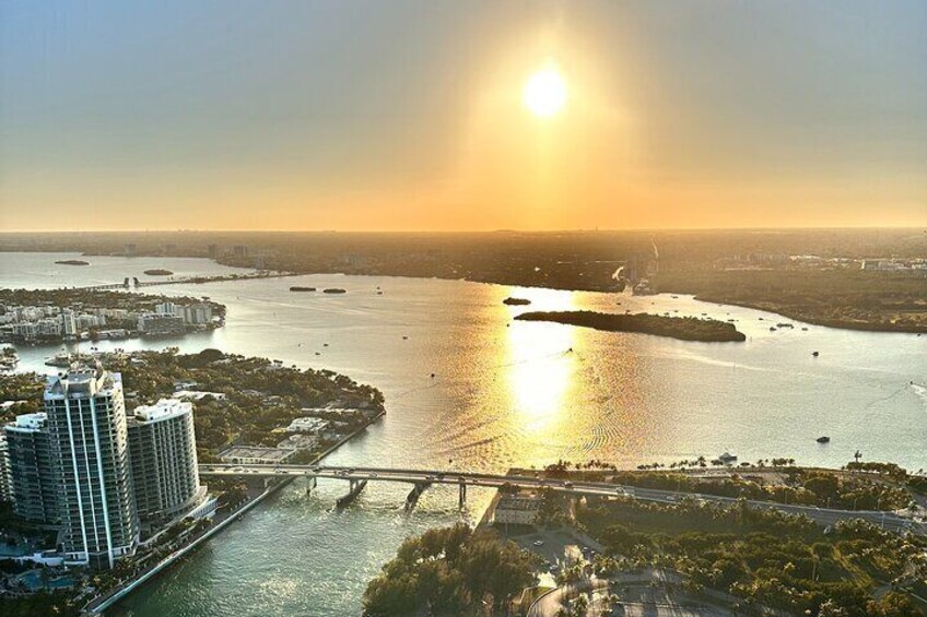 Sunset Ft. Lauderdale to Miami Beach Helicopter Tour