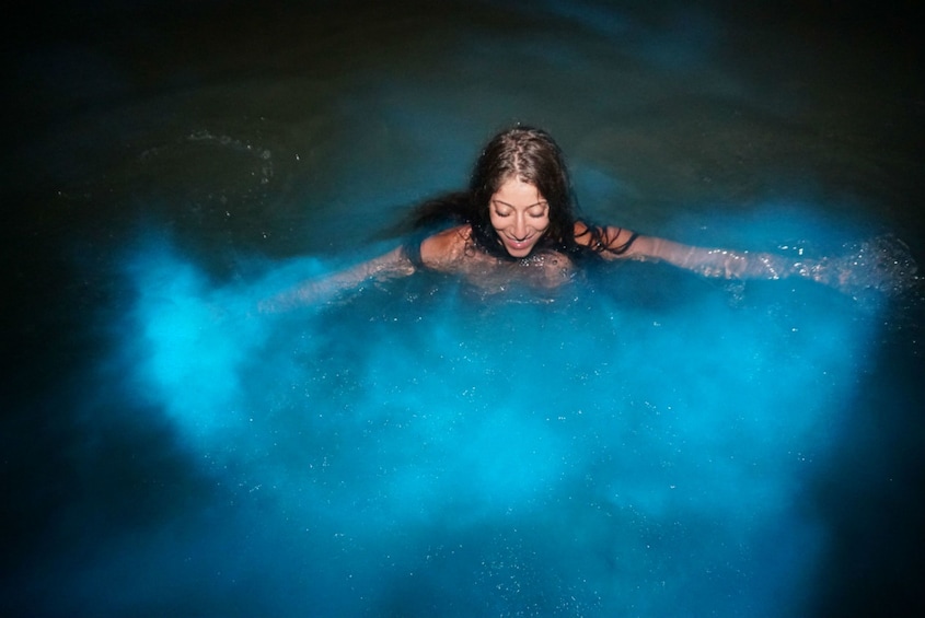 Luminous Lagoon Experience