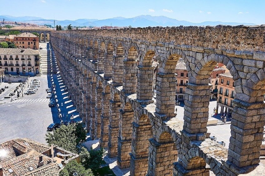 Segovia, Ávila and Toledo Guided Daytrip from Madrid