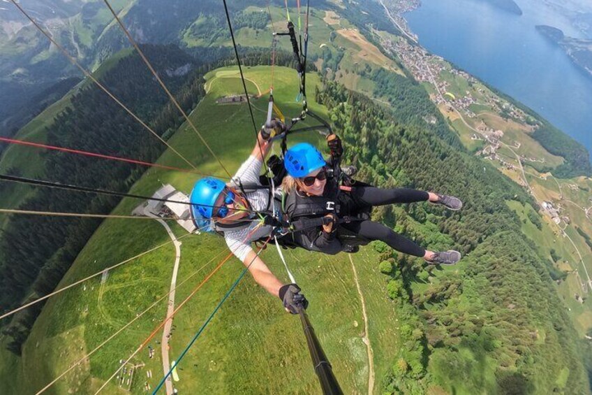 Tandem Paragliding Flight in the Lucerne Region