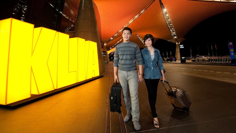 Private Putrajaya & Premium Outlet Shopping Tour