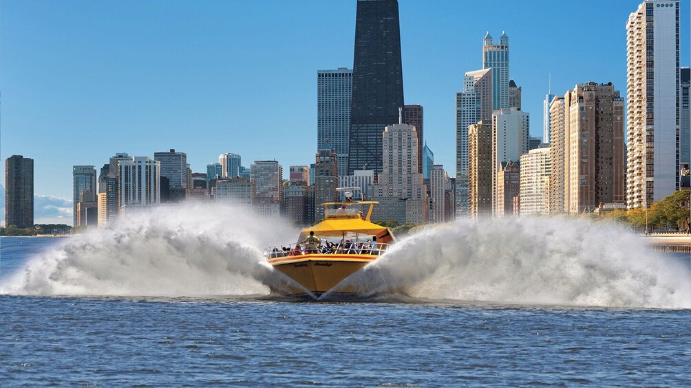 Go City - Chicago All-Inclusive Pass: 1 to 5 Day Access to 25+ Activities 