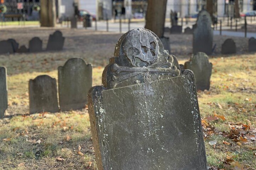 Self Guided "Historic Boston Freedom Trail" Solo Walking Tour