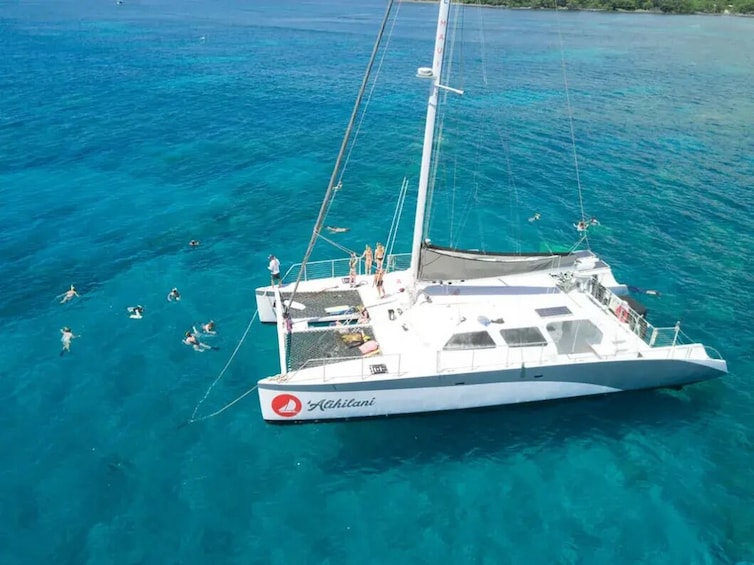 West Maui Snorkel & Sail aboard Alihilani