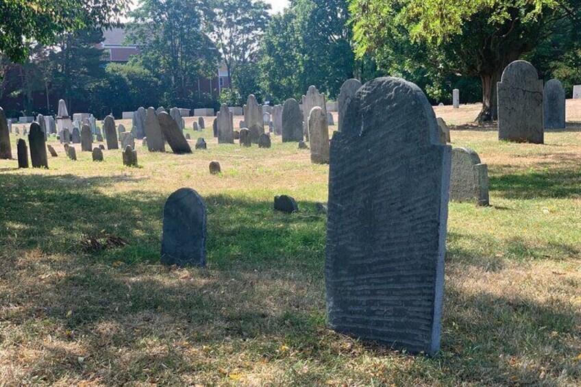 Self-Guided Smartphone Ghost Walking Tour in Salem