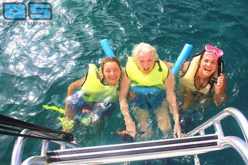 Afternoon Snorkel, Pizza & Sunset Tour departing from St. Thomas & St. John