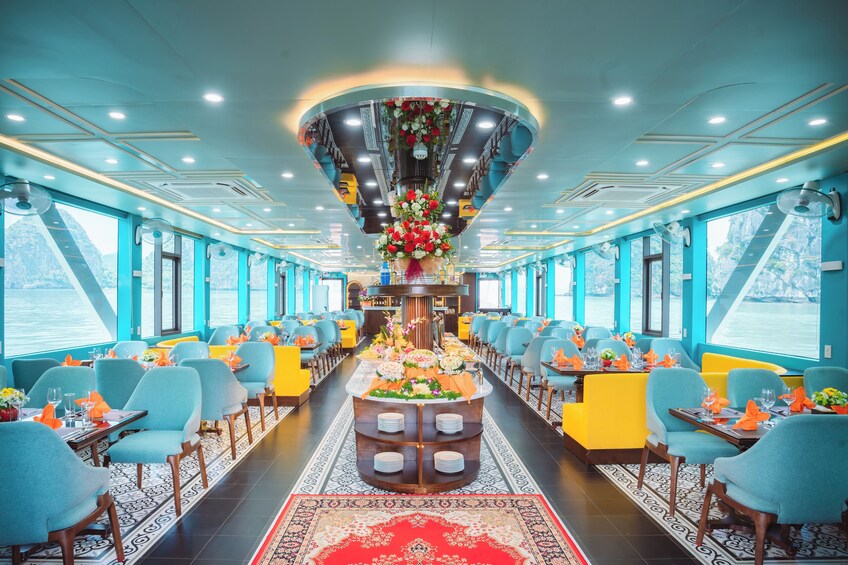 Ha Long Bay Full-Day Cruise(Group Tour)